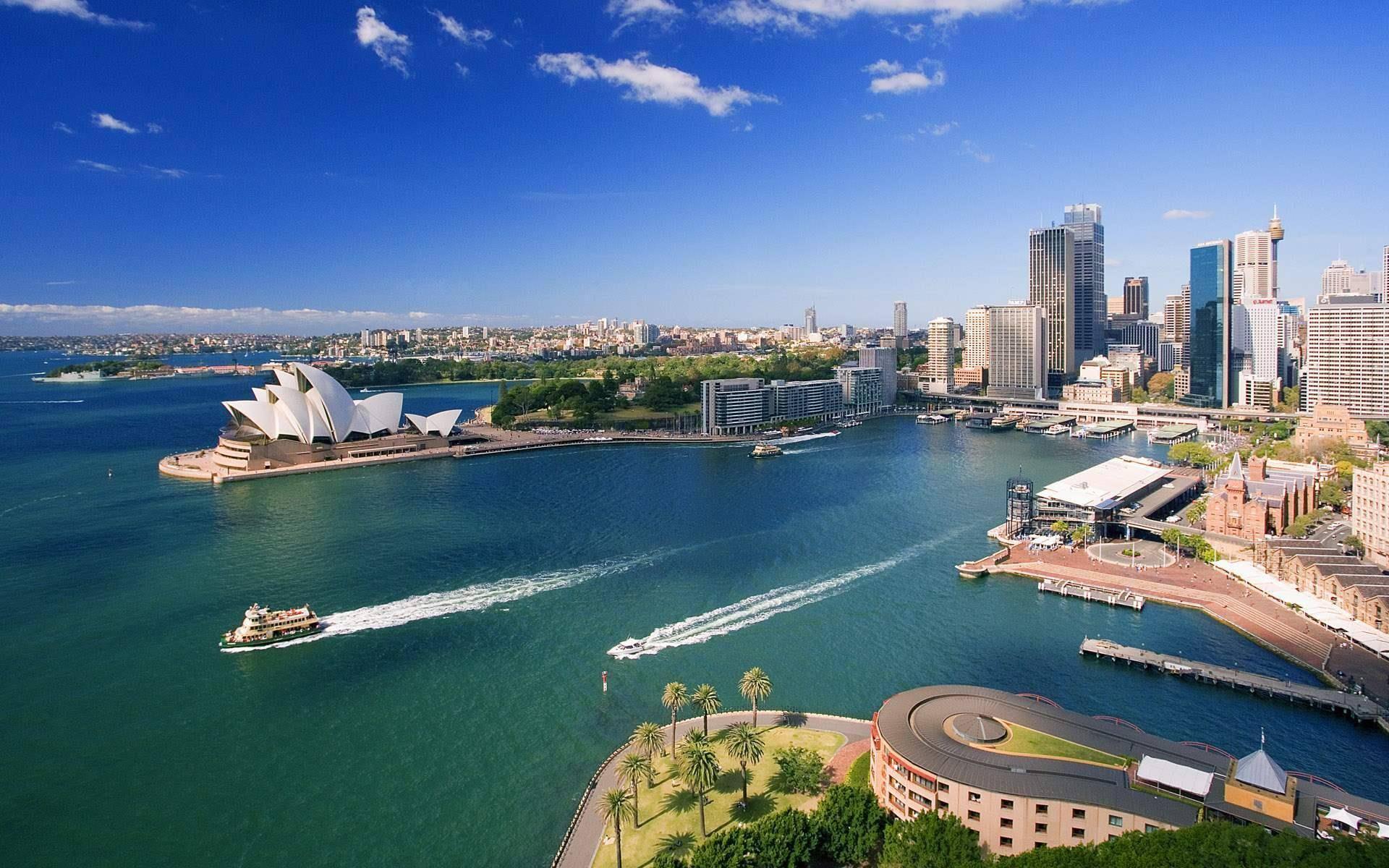 Cultural and Urban Experiences in Australia